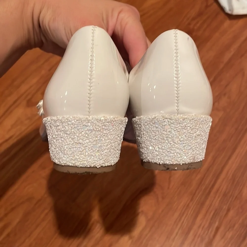 So girls heeled flats​​​​​​​​​​